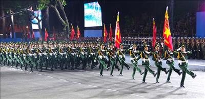 Tổng hợp luyện diễu binh, diễu hành chào mừng Lễ kỷ niệm 50 năm Ngày giải phóng miền Nam, thống nhất đất nước