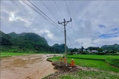PC Sơn La cấp điện trở lại cho 15 nghìn khách hàng bị ảnh hưởng bởi mưa lũ