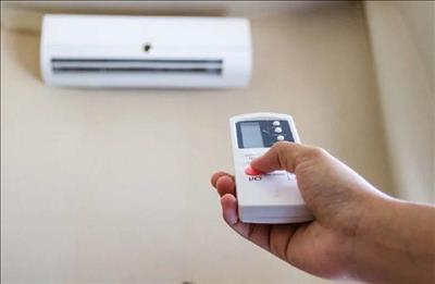 Cách dùng điện an toàn trong những ngày nóng như đổ lửa